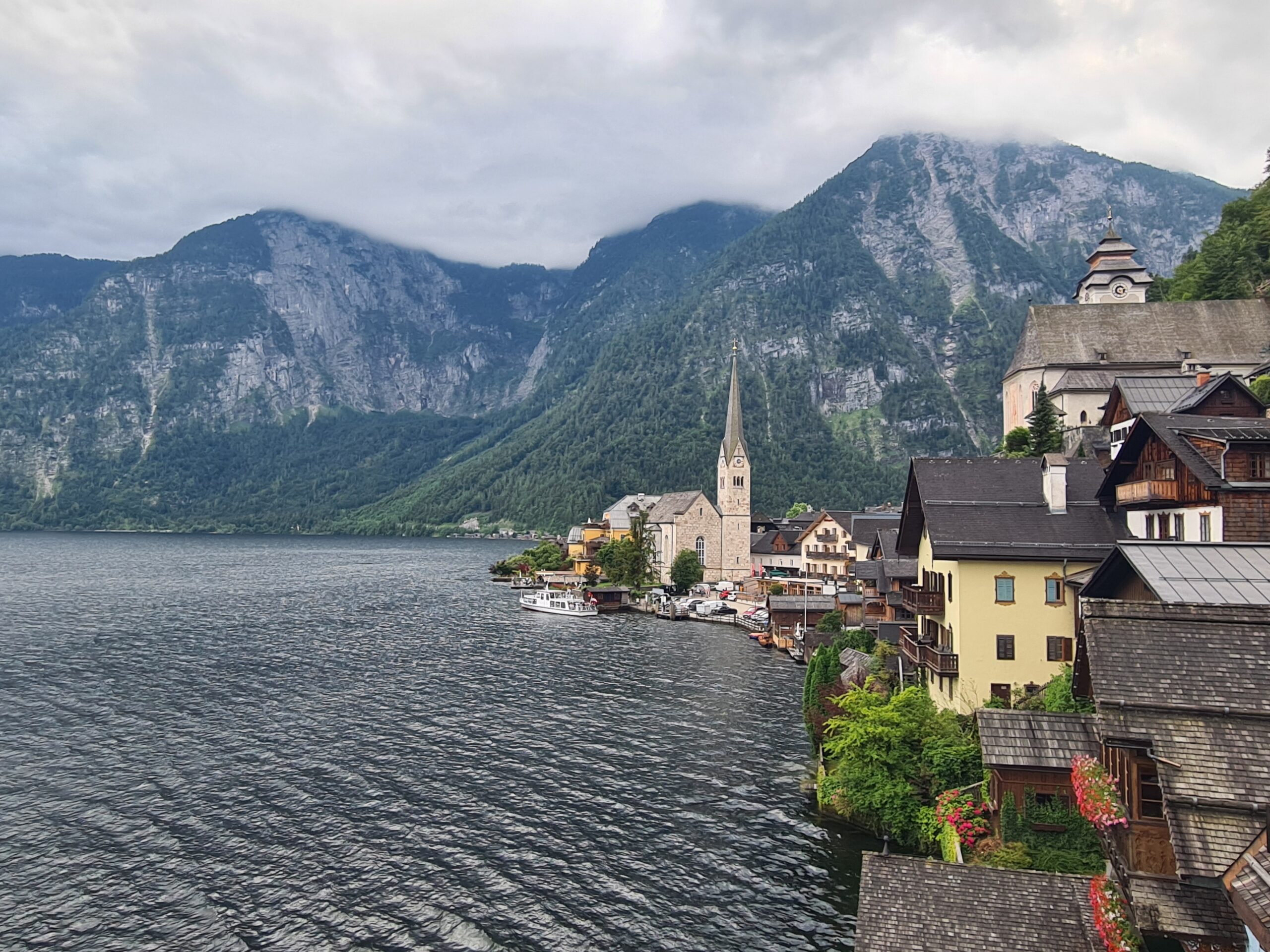 12 -Hallstatt